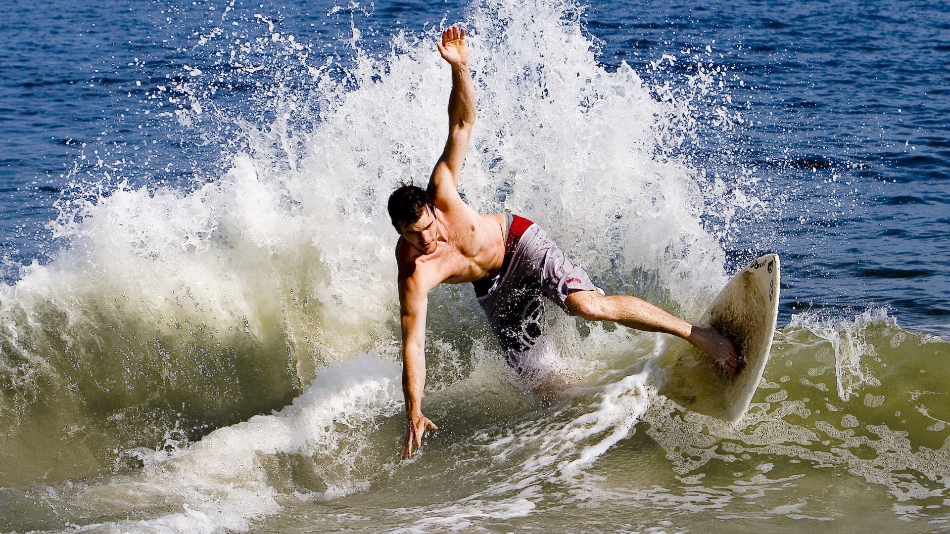 野外生存竞技大赛，考验智慧与体力的极限角逐，野外生存比赛
